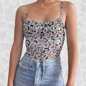 NWT Urban Outfitters Daisy pattern black and white Cropped Cami tank XS